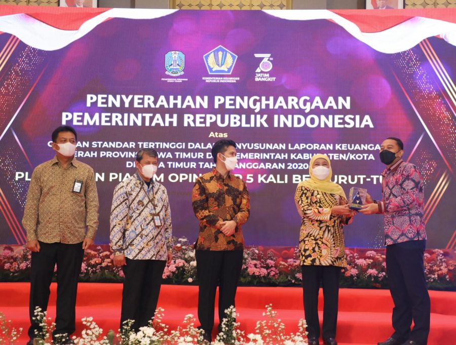 Raih Opini WTP 9 Kali, Pemkot Surabaya Terima Penghargaan Lagi dari Pemerintah Pusat