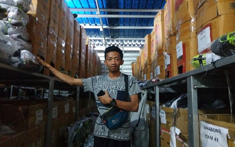 Tertipu Puluhan Juta, Kini Eksis Bisnis Sepatu Lokal Saingan Impor