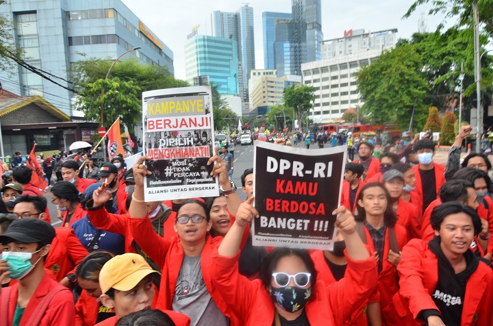BEM SI Ancam Jokowi akan Buat Kegentingan Nasional