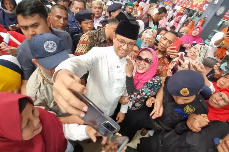 Anies Goyang Kabinet Jokowi