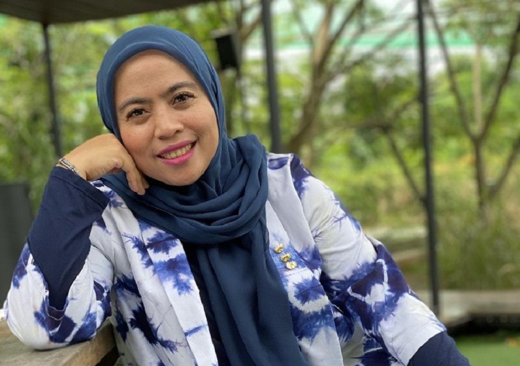 Perempuan Pertama yang Terpilih Sebagai Ketua KPU DKI