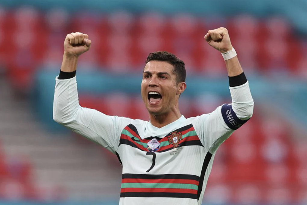 Dua Gol Cristiano Ronaldo, Portugal Bekuk Hungaria