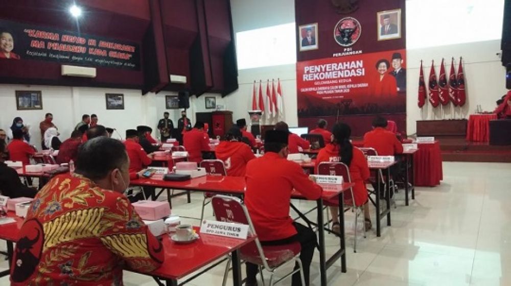PDIP Kebingungan Pilih Koalisi di Surabaya
