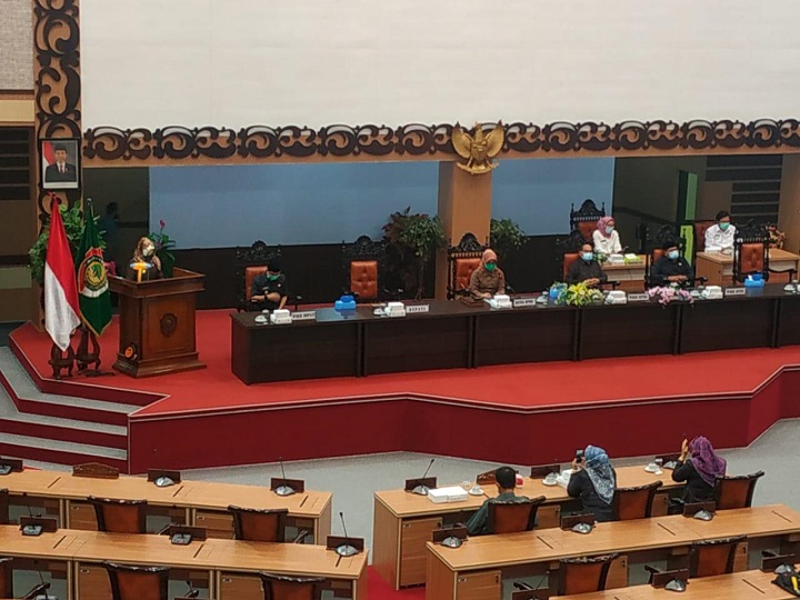 DPRD Kabupaten Mojokerto Gelar Paripurna Penjelasan Bupati Terhadap Raperda PAPBD 2021