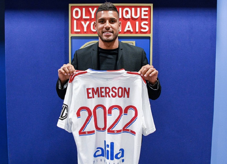 Chelsea Resmi Pinjamkan Emerson Palmieri ke Lyon