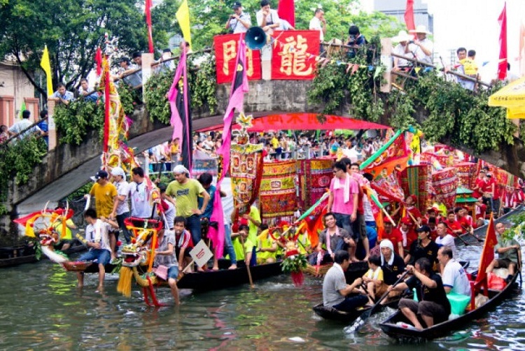Festival Perahu Naga China Dirayakan di Mesir