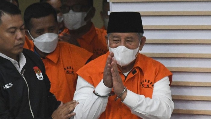 Ditahan, Gubernur Maluku Utara Anggap Resiko Jabatan