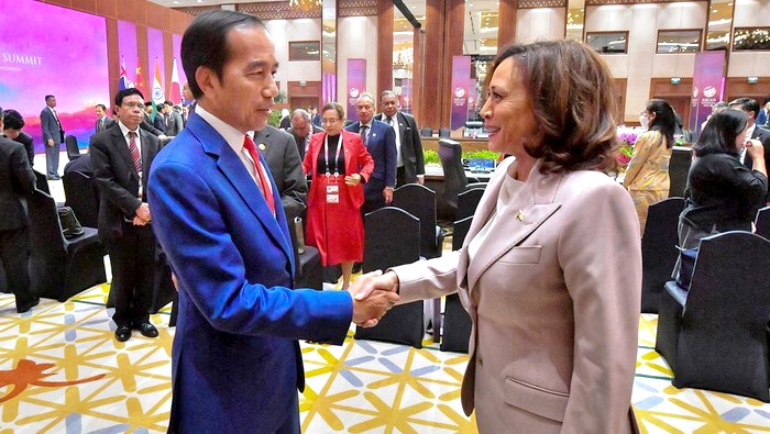Tutup KTT ASEAN, Jokowi Pamerkan BUMN