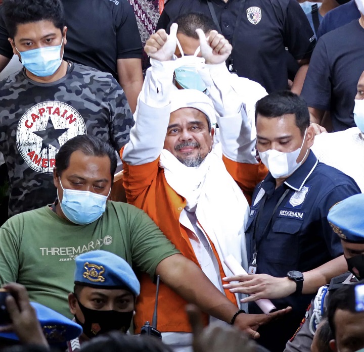 Jokowi Mulai Tanggapi Urusan Rizieq
