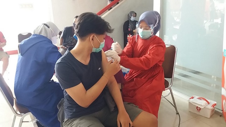 Milenial Jawa Timur Pesimistis Soal Vaksin