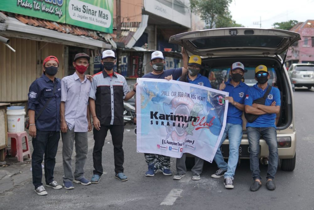 Tunjukan Kepedulian, Karimun Club Surabaya Berbagi