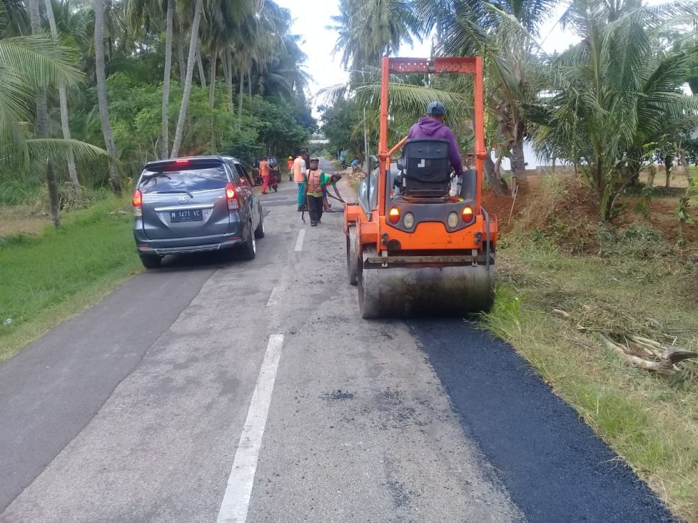 BBPJN-Bali Wilayah Madura, Lakukan Patching Jalan di Sumenep