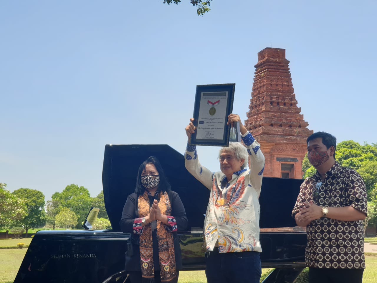 Muri Catat Rekor 'Grand Piano Pertama Buatan Indonesia'