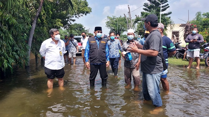 Rumah Terendam Banjir, Puluhan Warga Kota Sidoarjo Mengungsi