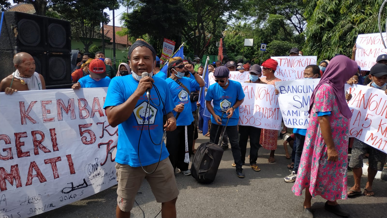 Saroja Demo DPRD Kota Kediri Desak Setujui Pendirian SMAN 5