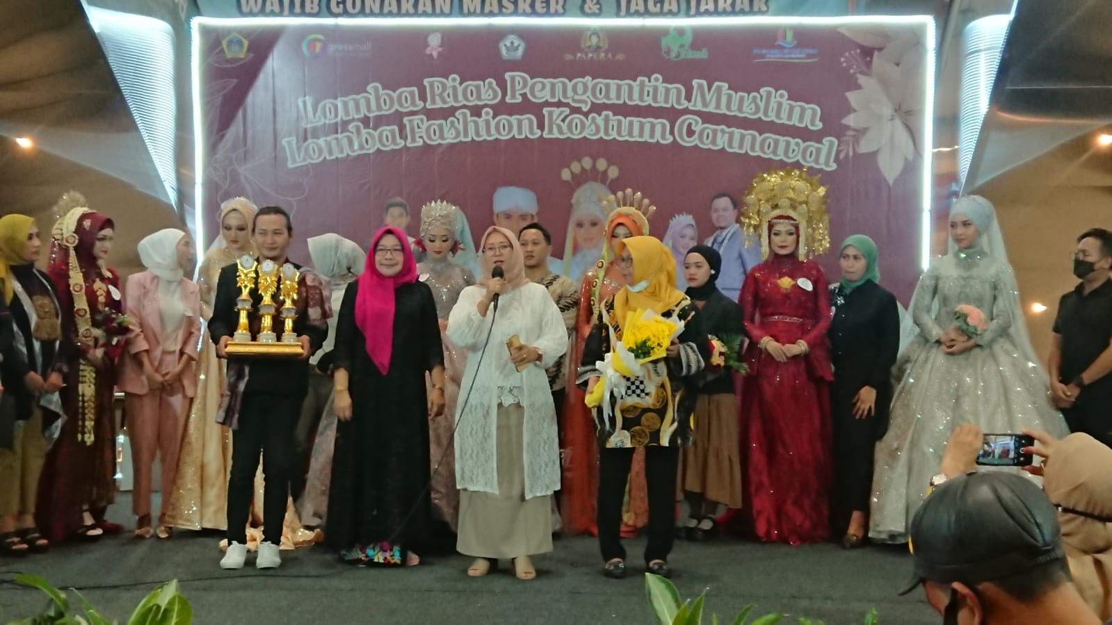 Gelar Lomba Rias Busana Muslim dan Jawa untuk Lestarikan Budaya Tradisional