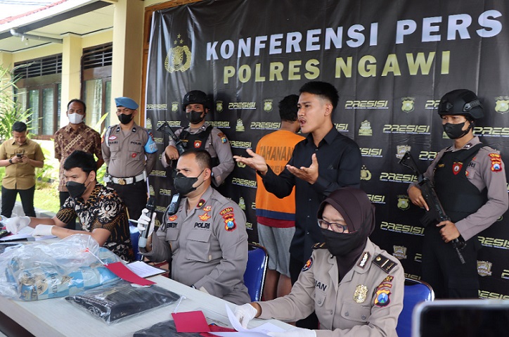 Polres Ngawi Tangkap Pelaku Pembunuhan di Desa Gayam, Pelaku Ternyata Anak Kandung Sendiri