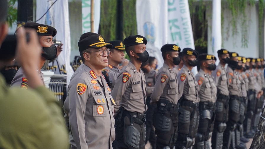 Massa Buruh Demo di Surabaya, 2.213 Personel Kepolisian Dikerahkan untuk Pengamanan