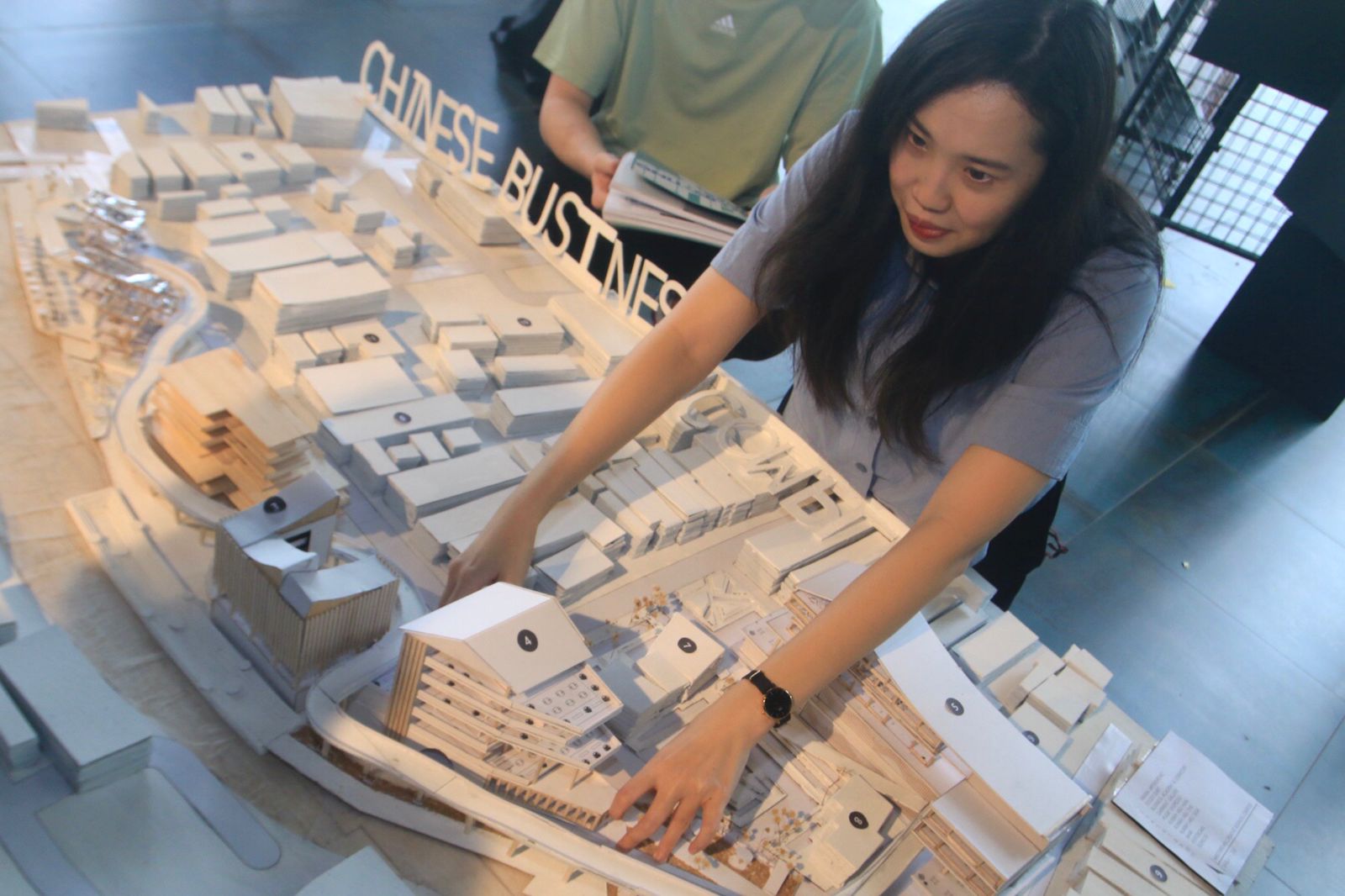 Mahasiswa UK Petra dan Silpakorn University Thailand Kolaborasi Pamerkan Karya Arsitektur