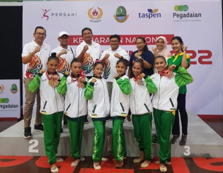 Atlet Senam Jatim Binaan Petrokimia Gresik Sabet Juara Umum Kejurnas Senam 2022