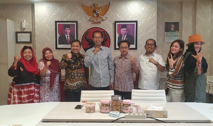 Terima Kunjungan Sekda Ikhsan, Fraksi PDIP DPRD Surabaya Dukung Upaya Pengentasan Kemiskinan
