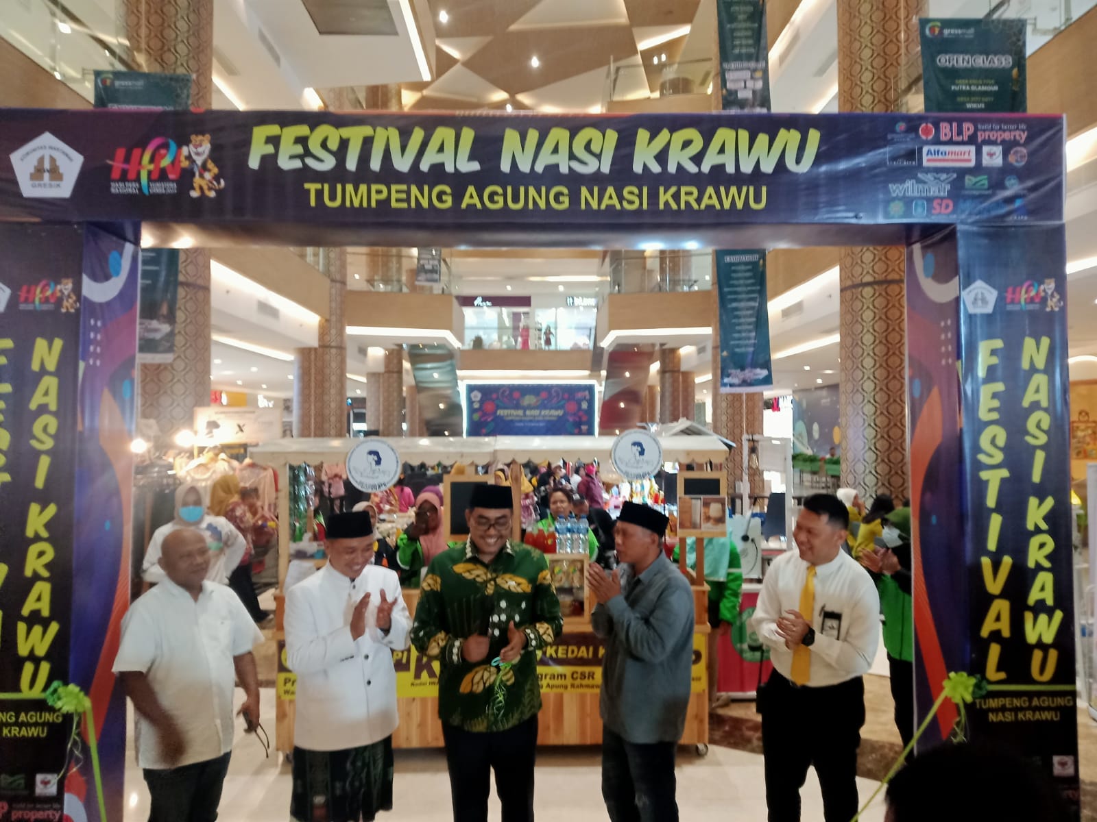 Wakil Ketua MPR Apresiasi Festival Nasi Krawu Komunitas Wartawan Gresik