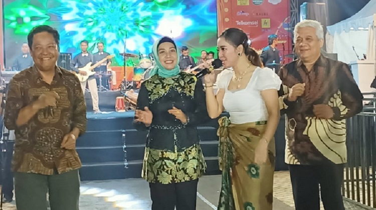 Pembukaan Festival Kuliner 2023 Meriah, Walikota Ning Ita Siapkan Doorprize Umroh