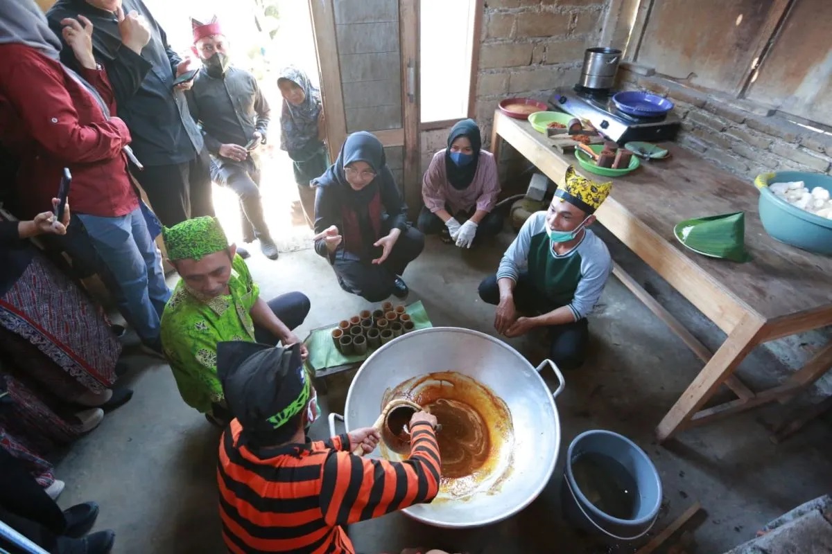 Pemkab Banyuwangi Apresiasi Kualitas Gula Aren Organik Desa Kluncing