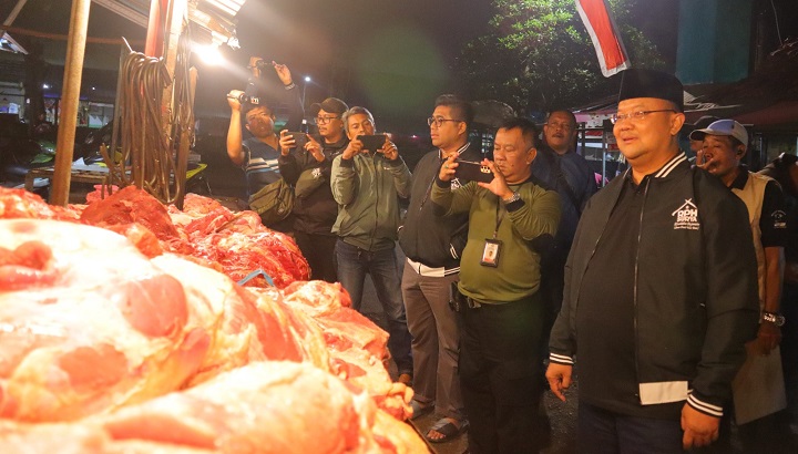 RPH Surabaya Amankan 1/2 Ton Daging Sapi Diduga Glonggongan Asal Luar Kota