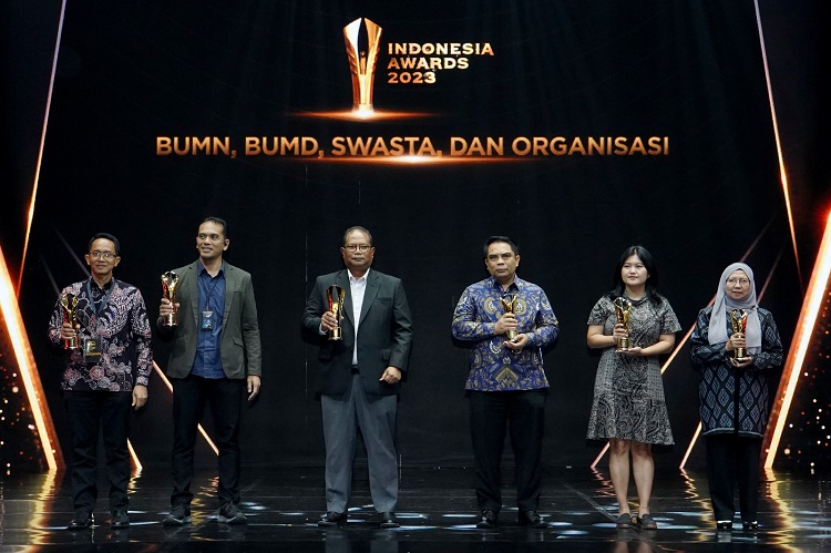 Bangun Ekonomi Desa di 10 Provinsi, BSI Raih Apresiasi Indonesia Awards 2023