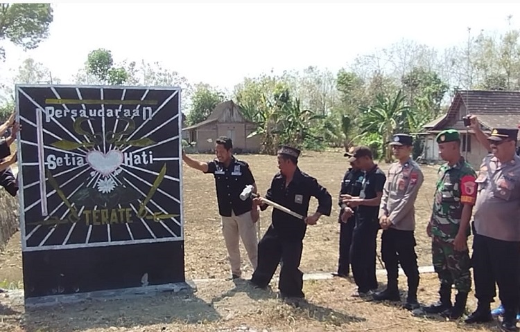 28 Tugu Silat Dibongkar Secara Sukarela di Ngawi, Kedepankan Kepentingan Negara