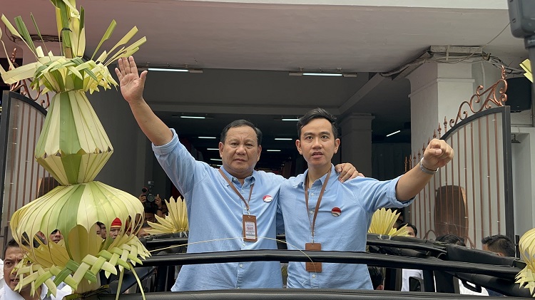 Survei Indikator: Kepuasan Publik Dengan Kinerja Jokowi, Condong ke Prabowo Ketimbang Ganjar