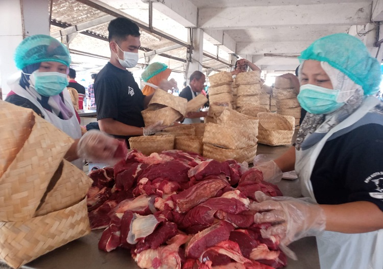 Sambut Nataru, RPH Surabaya Siapkan 5 Ton Daging Untuk Operasi Pasar dan Diskon