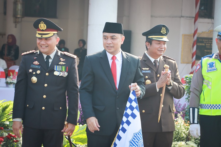 Walikota Surabaya Berikan Apresiasi Polri Atas Kenaikan Tingkat Kepercayaan Jadi 76,4 Persen