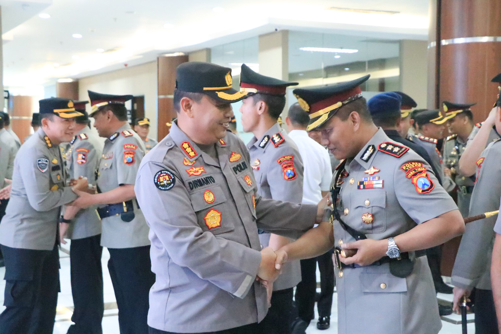 Kapolda Jatim Pimpin Serah Terima Jabatan Kapolres Jajaran Polda Jatim