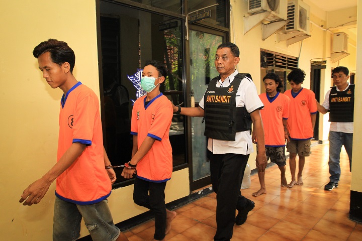 Komplotan Pembobol Gudang di Surabaya Diamankan Polsek Simokerto