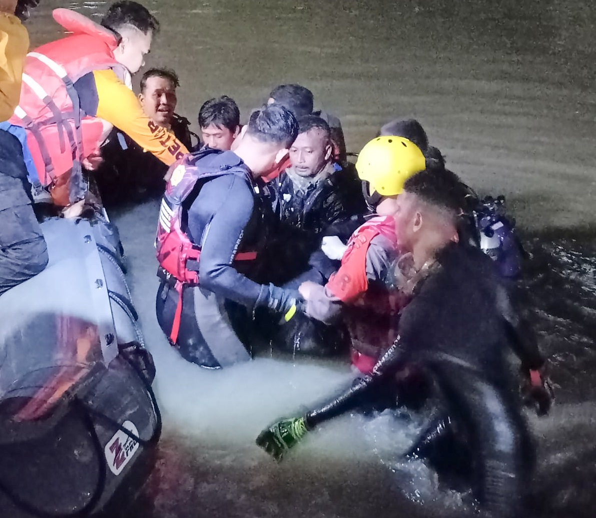 Cari Kerang Hijau, Seorang Pria Tewas Tenggelam di Sungai Ngagel Surabaya