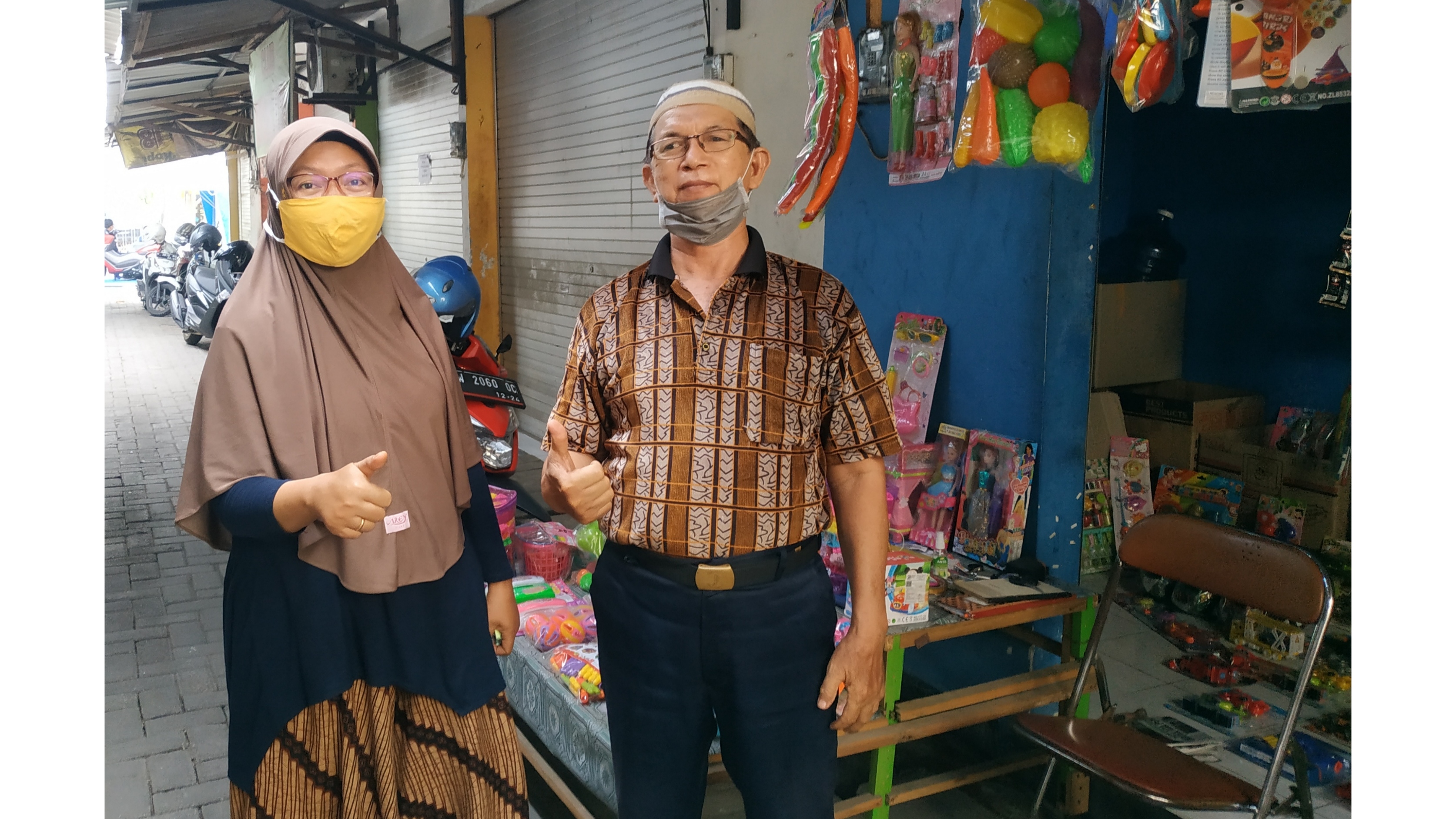 Pedagang Pasar Bluru Sidoarjo Dukung BHS- Taufiqulbar
