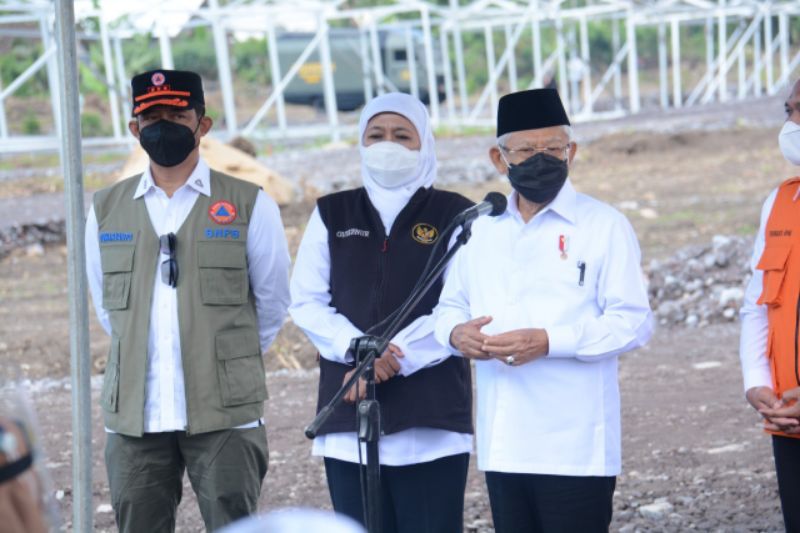 AKBP Eka Yekti Dampingi Kapolda Jatim pada kunjungan Wapres RI Tinjau Huntara