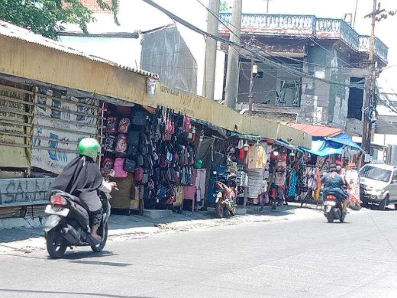 Miris, Pasar Manukan Tama Surabaya  Tampak Sepi Pembeli