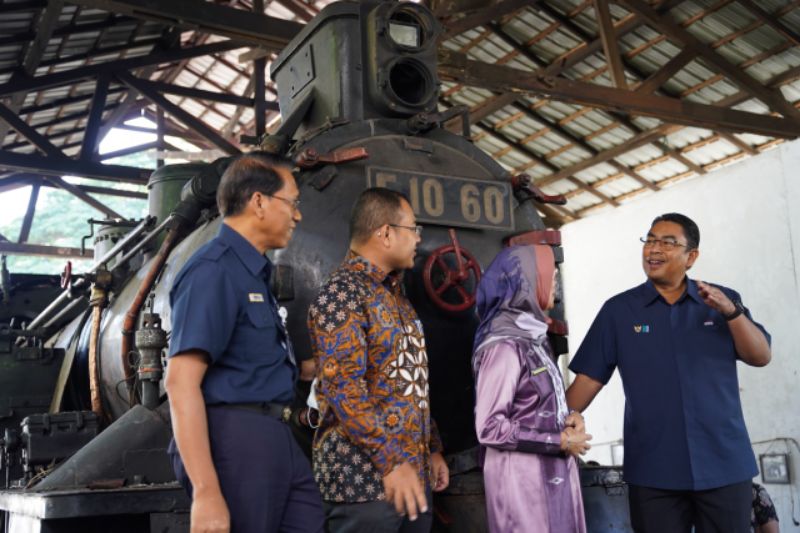 Sinergi 4 BUMN, Perbaiki Sarana dan Prasarana Jalur KA Sawahlunto-Muaro Kalaban