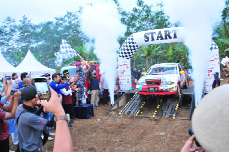 Angkat Pariwisata dan UMKM, HIPMI Jatim Kejurnas Sprint Rally Indonesia 2022 Diapresiasi