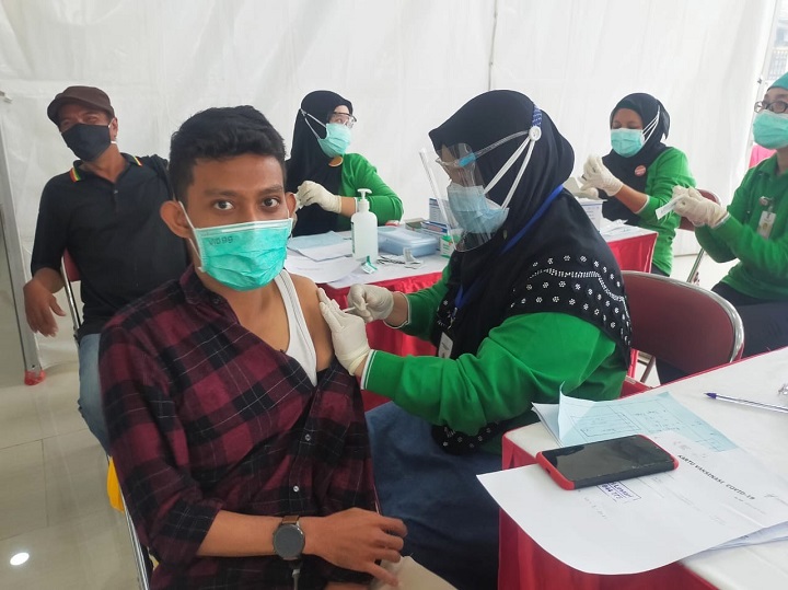 Pemkot Surabaya Akan Gelar Vaksinasi Massal bagi 10.190 Warga Rusun