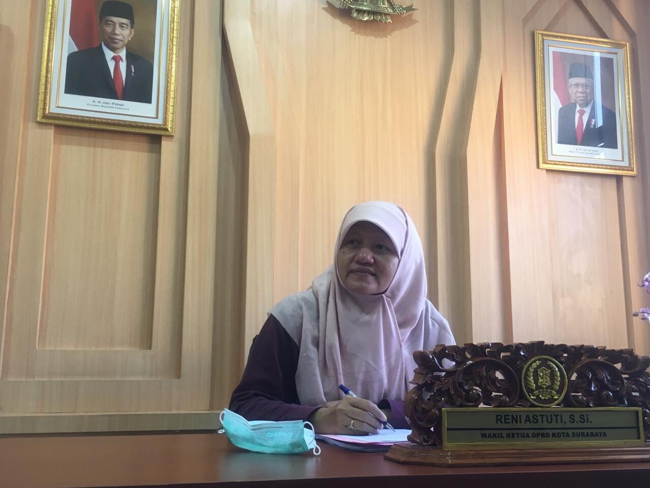 Wakil DPRD Surabaya Dorong Pemkot Segera Cairkan Beasiswa Kuliah 