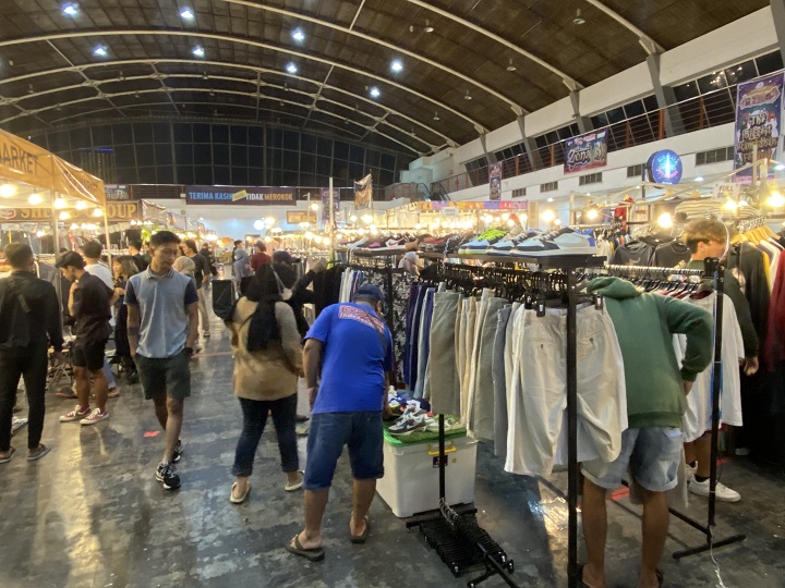 Dilarang Jokowi, Jatim Expo Malah Jualan Pakaian Bekas Impor
