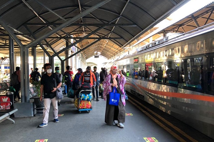 Tetapkan Gapeka 2021,Waktu Perjalanan KA Daop 8 Surabaya Lebih Efisien