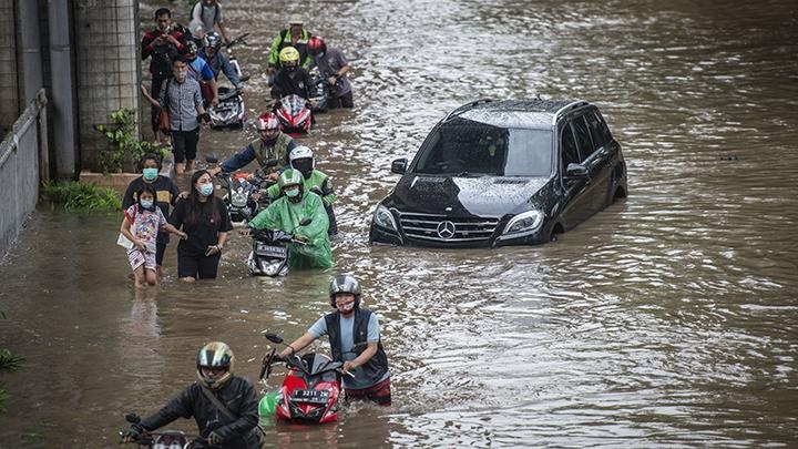 Sepekan Kedepan Cuaca Ekstrem di Jatim, Berpotensi Banjir