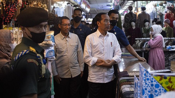 Perppu Ciptaker Dikritik Sana-sini, Jokowi Tenang