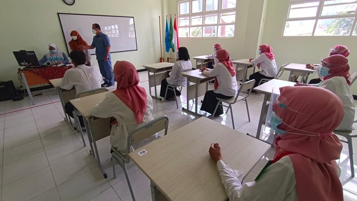 Ortu di Surabaya, TK-SD Daring, SMP-SMA Bolehkan PTM, Asalkan...