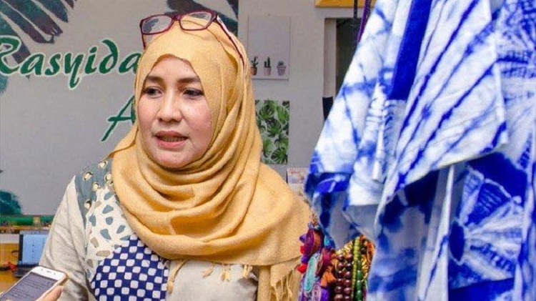 Pengusaha Sukses di Bidang Fashion Busana Muslimah
